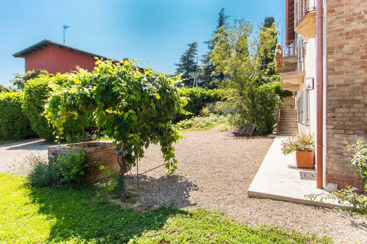 Appartamenti Presso Cascina La Melagrana Costigliole d'Asti Exterior photo